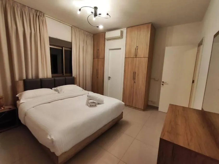 Spacious Nest 1-Br Apt In Ashrafieh Beirut Lebanon